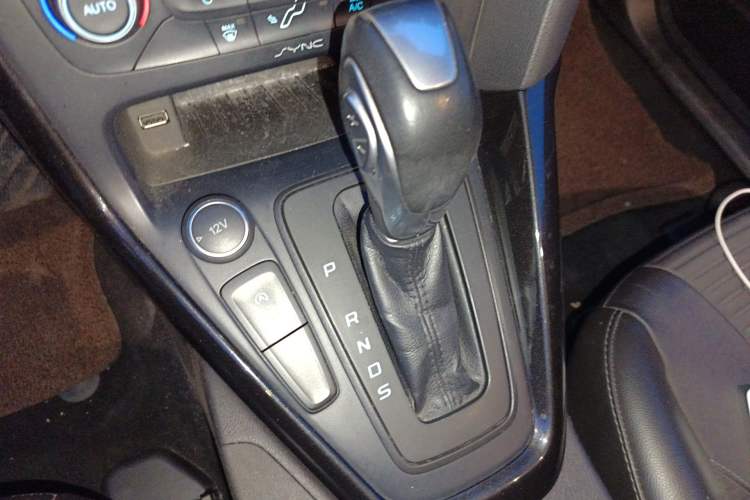 Used Ford Focus 2018 Sedan Classic EcoBoost 180 Automatic Elite Model
