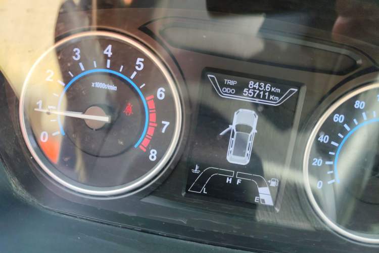 Used Haima S7 2017 1.8T Manual Leading Edition Odometer Close Up