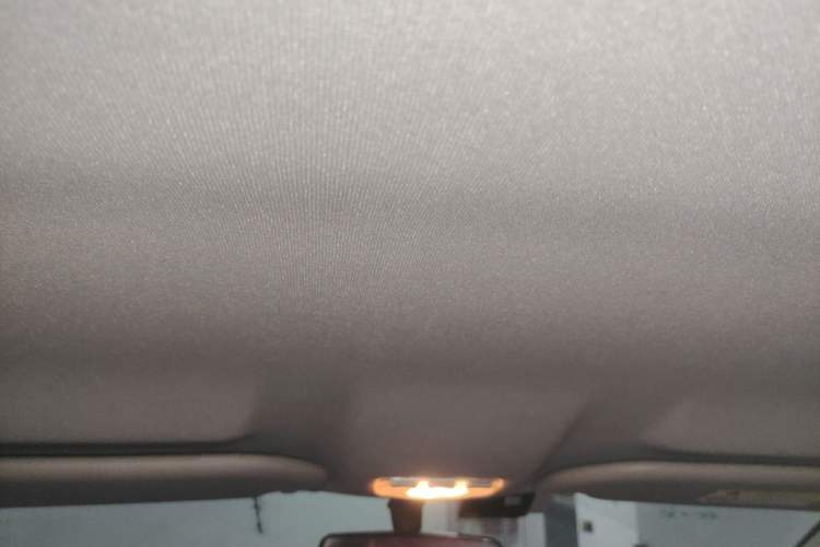 Used Citroen Elysee 2015 Qishang Edition 1.6L Automatic Fashion Model
