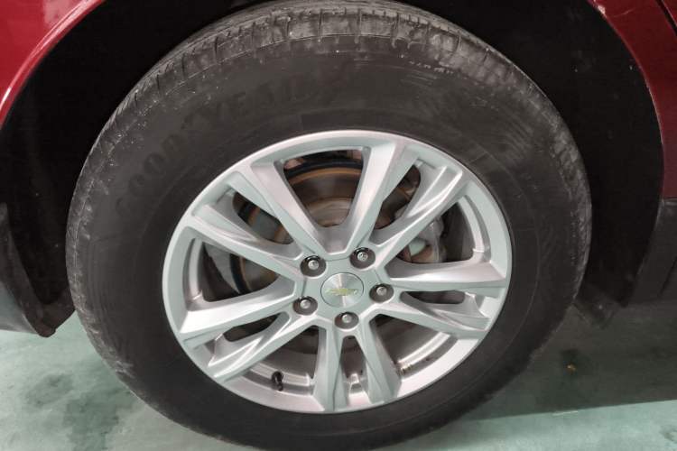 Used Chevrolet Equinox 2017 535T Automatic YuJie Edition Exterior 5