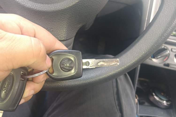 Used Volkswagen Jetta 2013 1.6L Manual Fashion Edition
