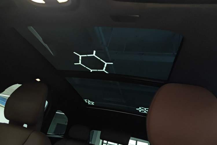 Used Volvo XC60 2025 B5 Four-Wheel Drive Smart & Advanced Luxury Edition
