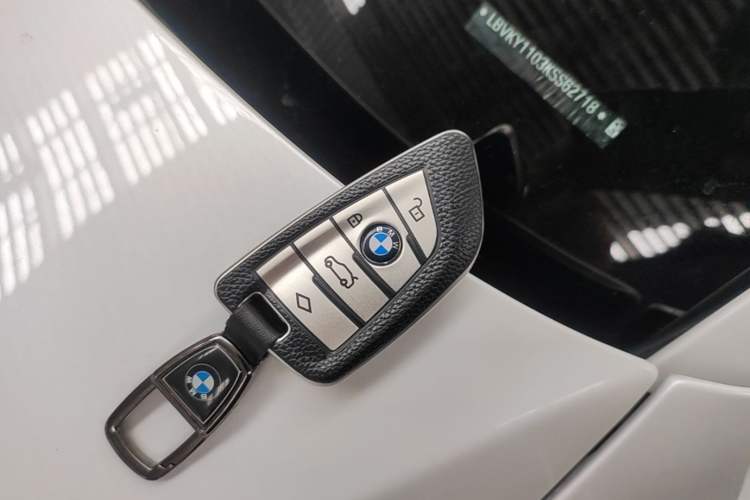Used BMW 5 Series 2019 Facelifted 525Li Luxury Package
