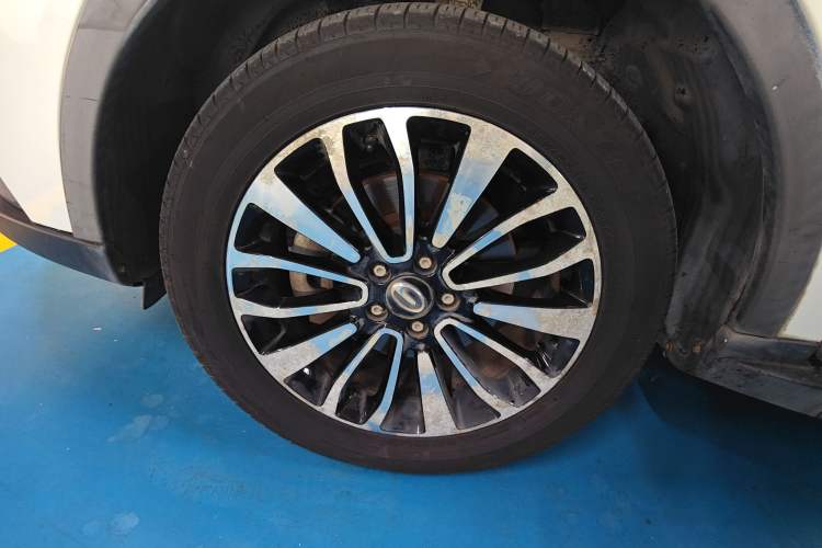 Used GAC Trumpchi GS5 Super 2016 1.8T Automatic Two-Wheel Drive Luxury Smart Edition
