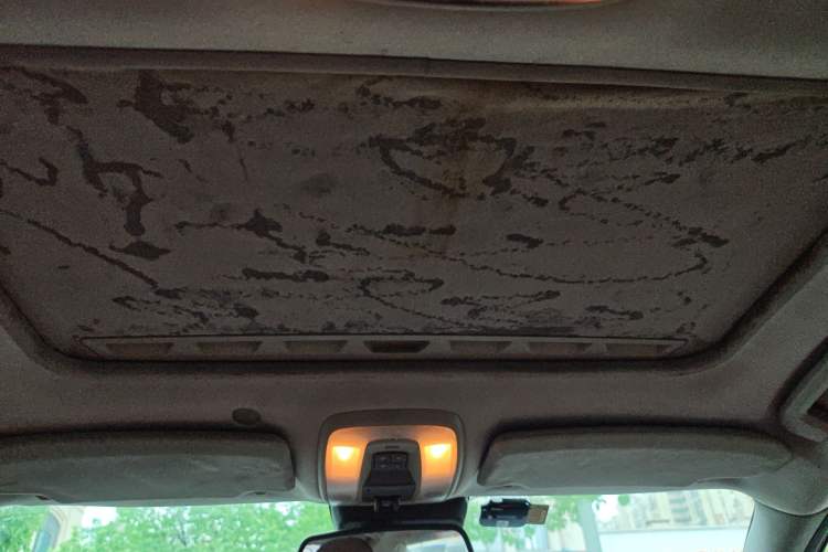 Used Volvo S60 2013 T5 Comfort Edition Headliner