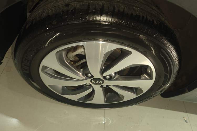 Used Kia KX Cross 2019 1.6L Automatic Dynamic Sunroof Version China VI
