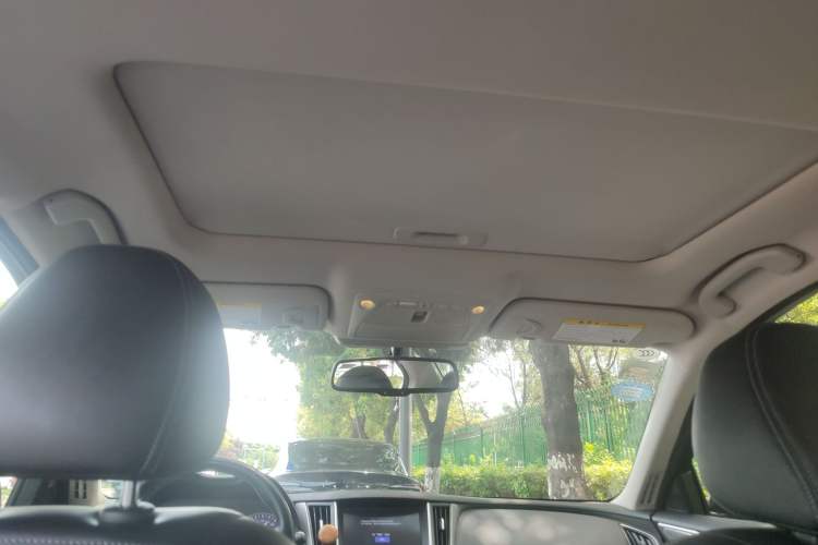 Used Infiniti Q50 2014 3.7L Luxury Sport Edition Headliner