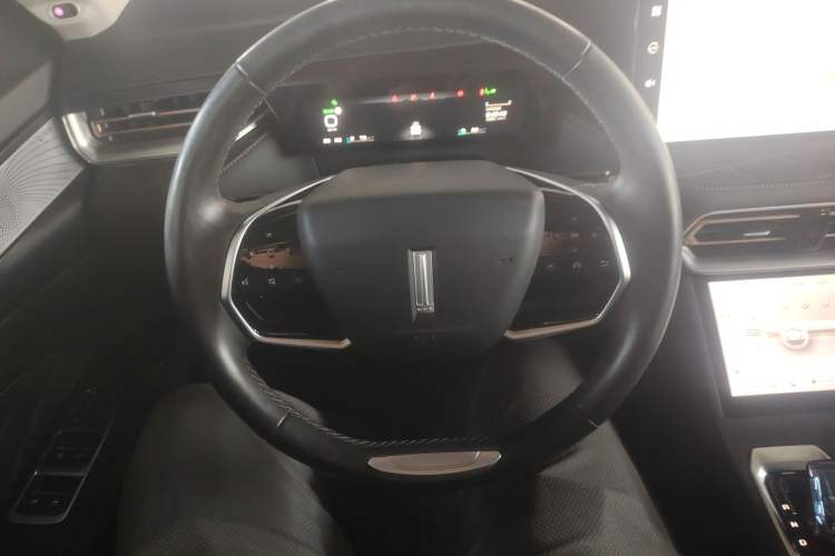 Used Wey Latte DHT-PHEV 2022 1.5T Four-Wheel Drive Extra-Large Version
