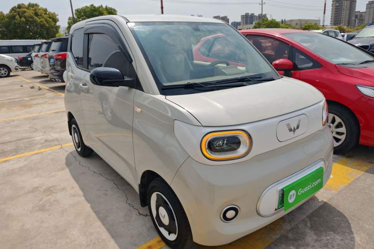 Used Wuling Hongguang MINIEV 2024 3rd Generation 215km Youth Edition
