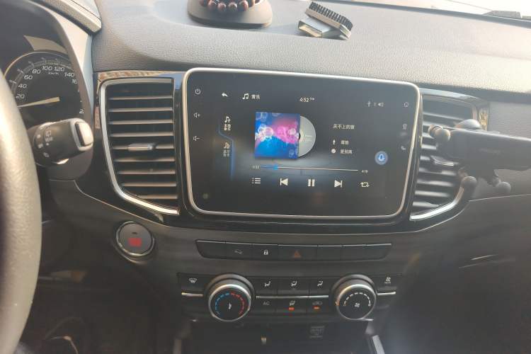 Used Isuzu mu-X 2022 2.0T Gasoline Automatic 4WD Jingyue Trim with 5 Seats