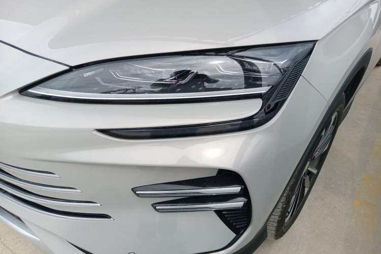 Used BYD Song PLUS New Energy 2025 DM-i 112KM Prestige Model
