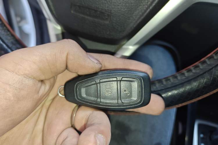 Used Ford EcoSport 2013 1.5L Automatic Prestige Model
