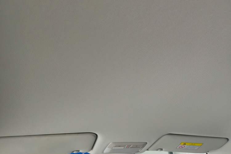 Used Baojun Yunhai 2024 140km Plug-in Hybrid Version
