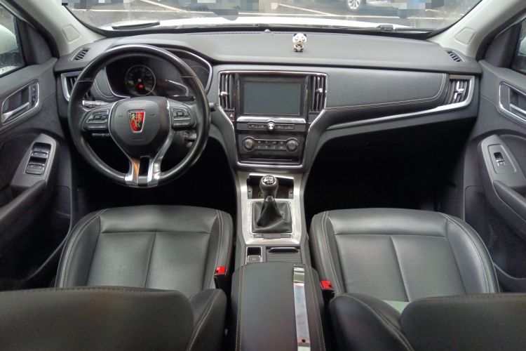 Used Roewe RX5 2018 20T Two-Wheel Drive Manual Flagship Edition
