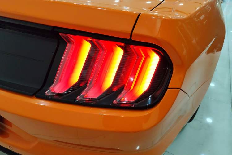 Used Ford Mustang 2020 2.3L EcoBoost
