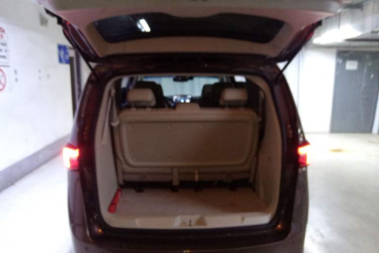 Used Buick GL8 2021 Land Cruiser Executive Class 652T Luxury Model