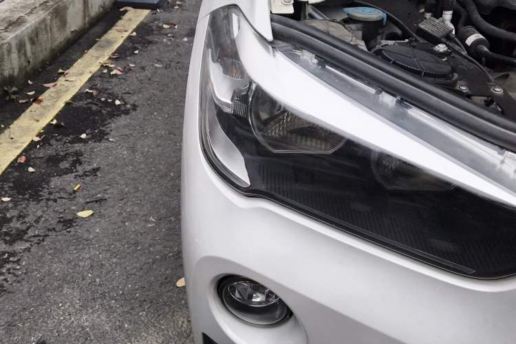 Used BMW X1 2018 sDrive18Li Fashion Model Right Front Headlight