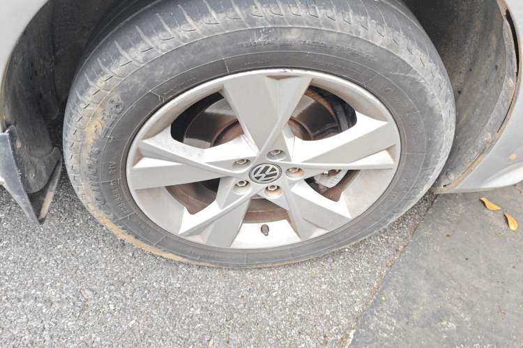 Used Volkswagen Bora 2013 1.6L Manual Comfort Model
