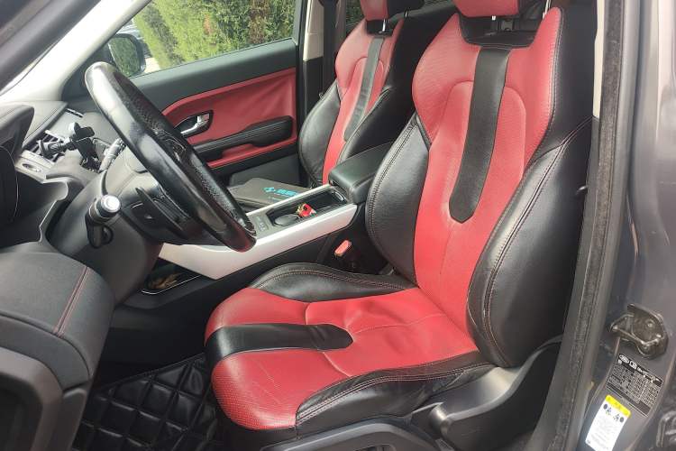 Used Land Rover Range Evoque 2013 2.0T 5-Door Ignite Edition Left Front Seat