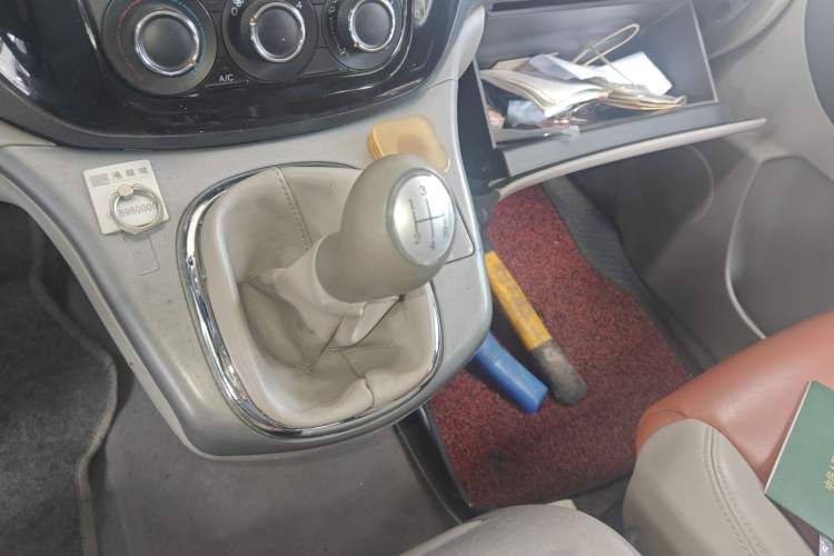 Used FORTHING Lingzhi 2016 M5 2.0L 7-seat Long-wheelbase Comfort Version