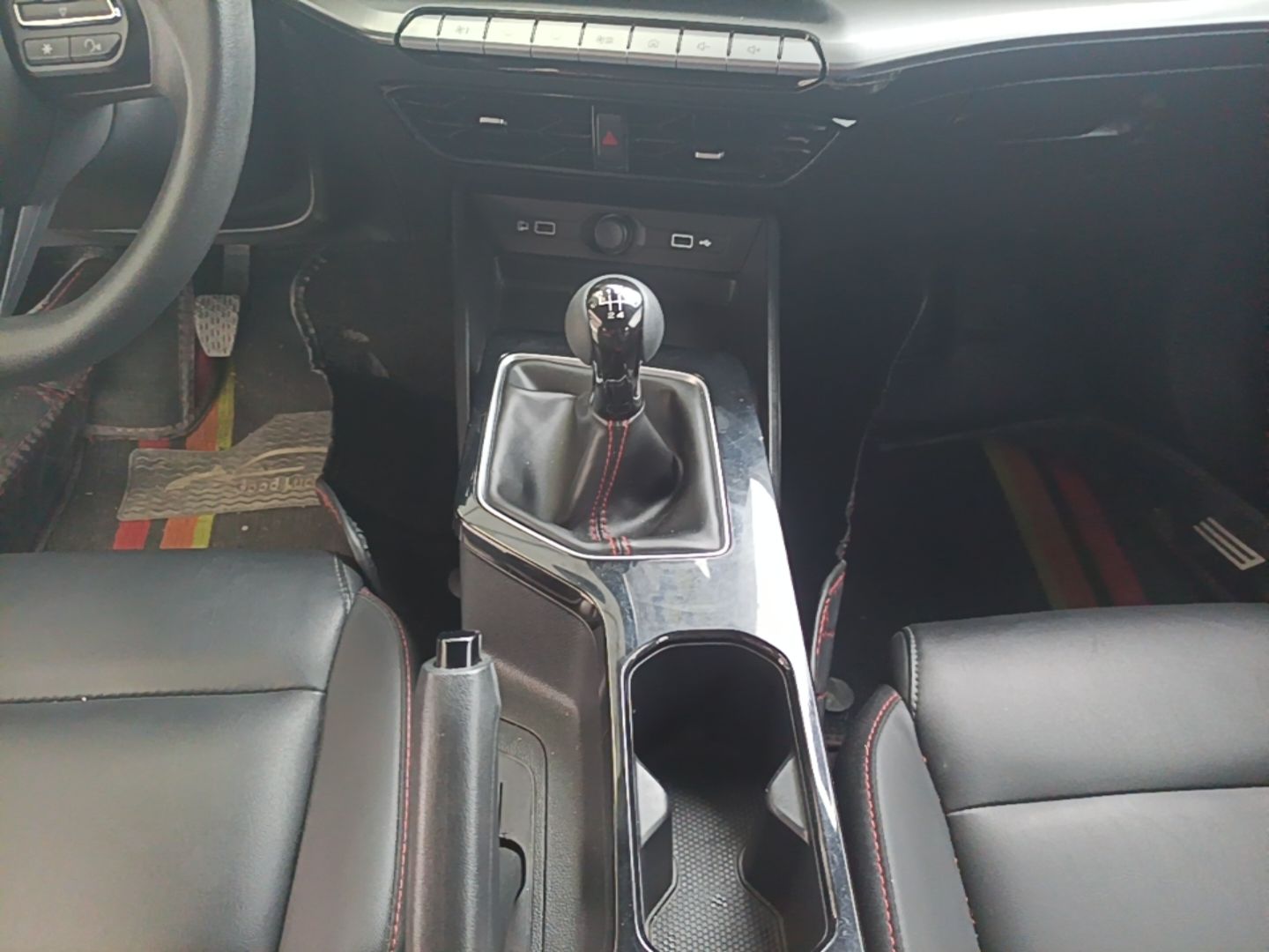 MG 5 2023 180 DVVT Manual Luxury Edition — снимка 16