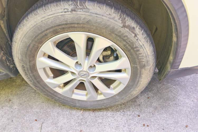 Used Nissan X-Trail 2014 2.0L CVT Comfort Edition 2WD
