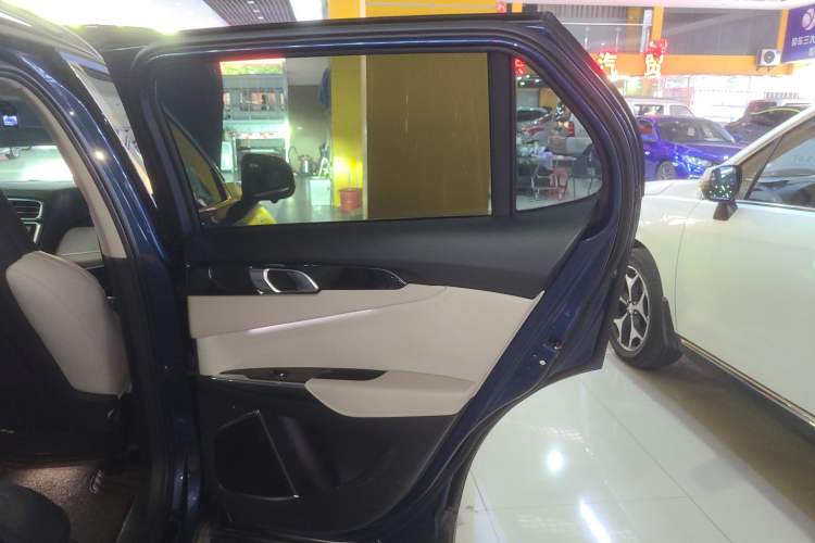 Used Lynk & Co 01 2017 2.0T Two-Wheel Drive Zhaopu Version