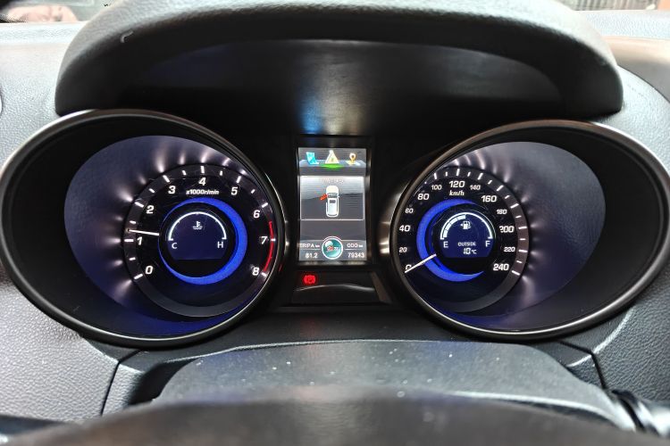 Used Changan CS75 2014 2.0L Manual Luxury Version China IV Standard