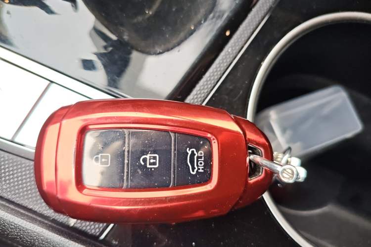 Used Hyundai Elantra 2021 1.5L CVT LUX Prestige Edition Vehicle Key