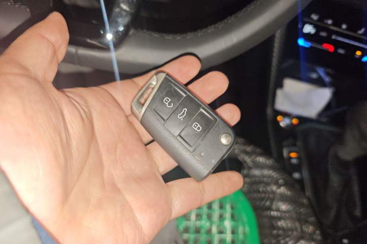 Used Volkswagen Tayron 2020 330TSI Two-Wheel Drive Luxury Connected Pro Edition