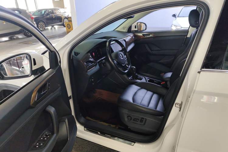 Used Volkswagen Tharu 2020 280TSI Two-Wheel-Drive Flagship Version China VI Driver Seat