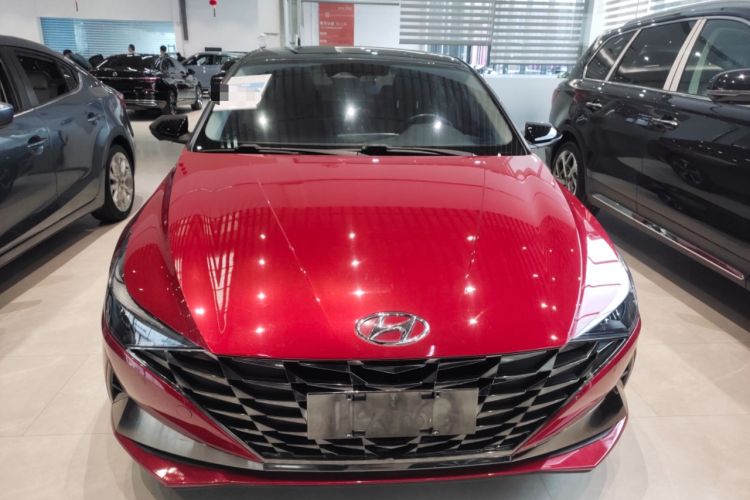 Used Hyundai Elantra 2021 1.5L CVT LUX Prestige Edition Front