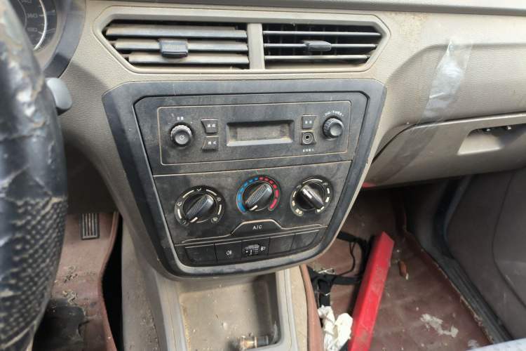 Used Wuling Zhiguang V 2017 1.2L Base Version LMH
