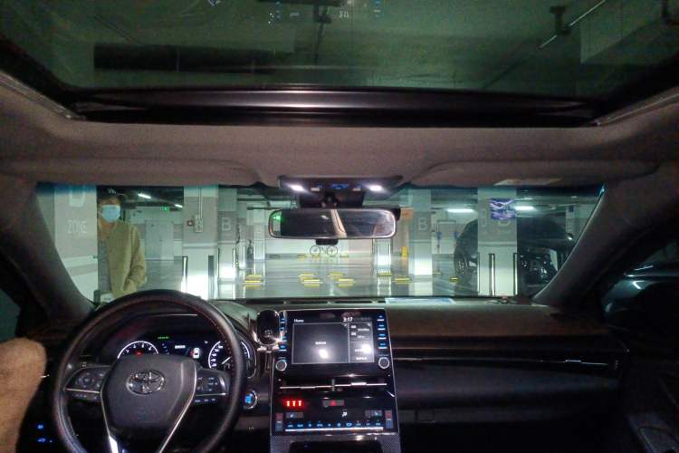 Used Toyota Avalon 2019 2.5L Touring Premium Version China V Standard
