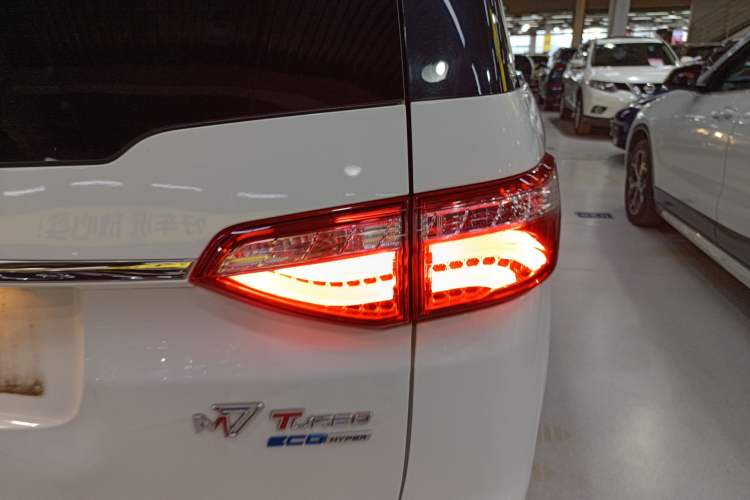 Used Luxgen Great 7 MPV 2016 2.0T Luxury Model
