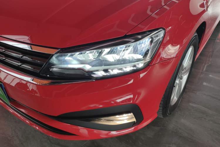 Used Volkswagen Lamando 2019 230TSI DSG Vision Edition China VI Standard