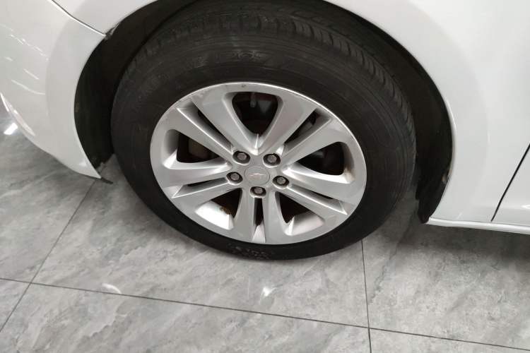 Used Chevrolet Cruze 2016 1.5L Automatic Stylish Sunroof Version
