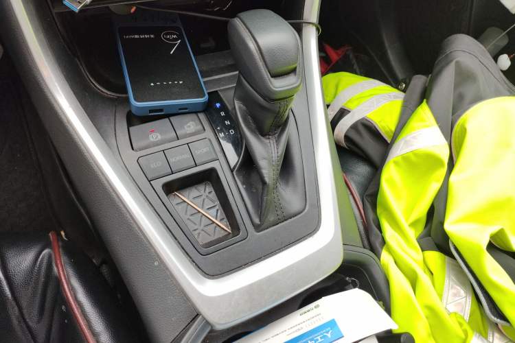 Used Toyota RAV4 2020 2.0L CVT Two-Wheel Drive Fashion Edition
