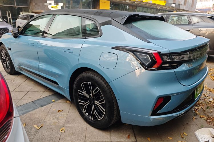 Used Zeekr 001 2025 WE Edition 100 kWh Rear-Wheel Drive
