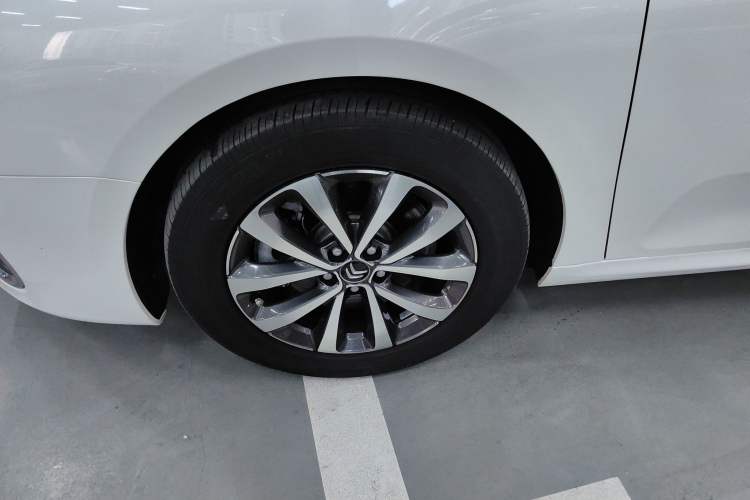 Used Citroen C6 2021 400THP Comfort Edition