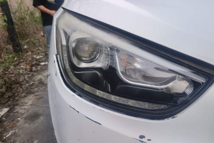 Used Hyundai ix35 2013 2.0L Automatic Two-Wheel Drive Smart GLS China IV Standard