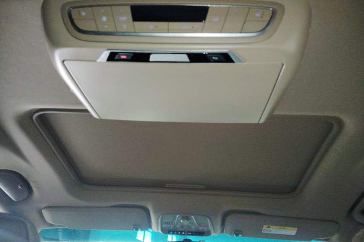 Used Buick GL8 2018 ES 28T Premium Model China VI Standard