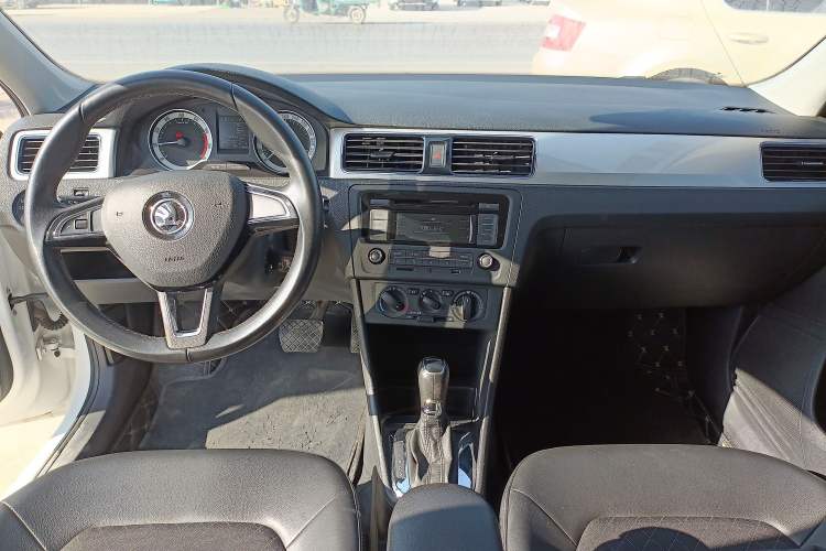 Used Skoda Rapid 2018 1.6L Automatic Comfort Edition
