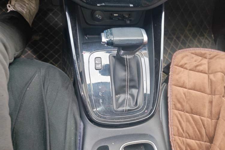 Used Baojun 530 2021 Global Car Anniversary Edition 1.5T CVT Prestige Connected Model 5 Seats