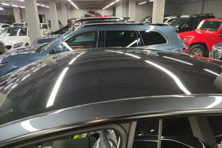 Used Tesla Model Y 2025 Updated Version Long-Range All-Wheel Drive