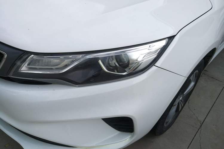 Used Geely Auto Emgrand GL 2018 1.8L DCT Elite Smart Connectivity Version Left Front Headlight