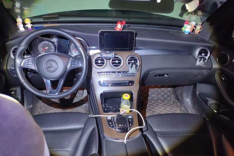 Used Mercedes-Benz GLC 2017 GLC 300 4MATIC Sport Edition
