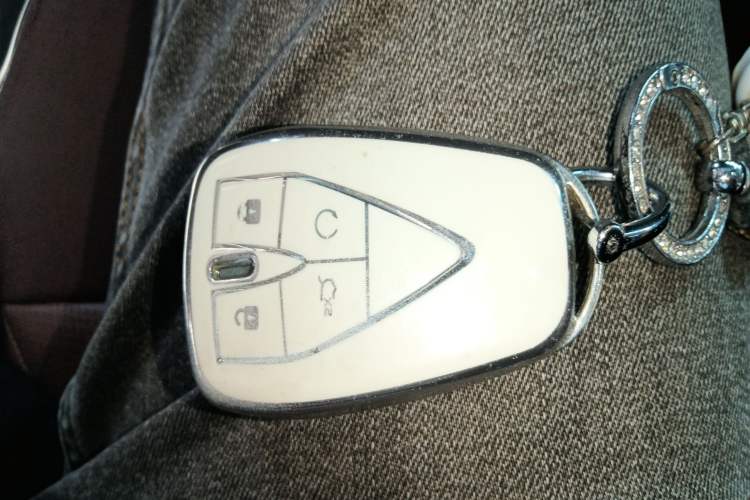 Used Changan CS75 PLUS 2024 3rd Generation Champion Edition 1.5T Intelligent Drive Dynamic Model
