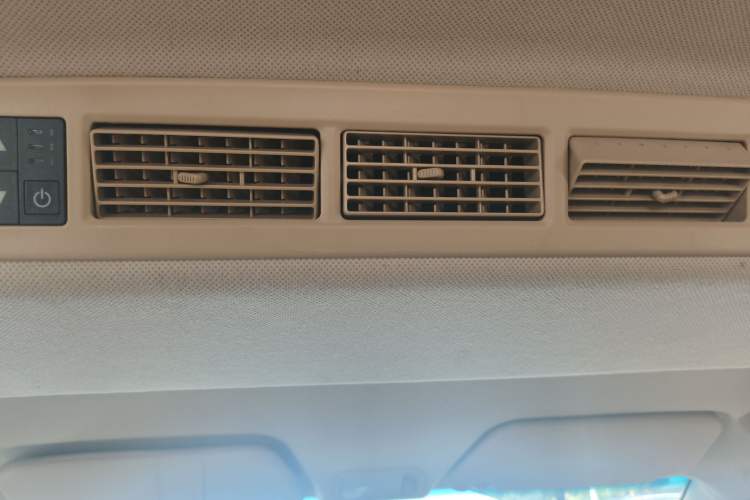 Used Wuling Hongguang 2014 1.5L S Standard Version