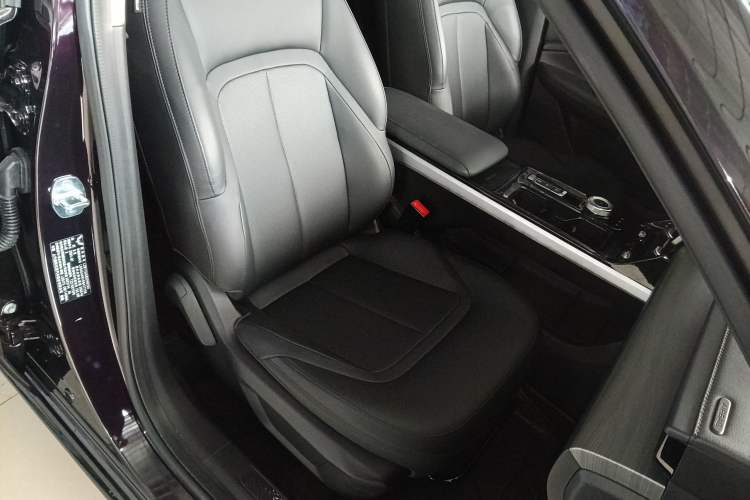 Used Wuling Xingguang 2024 Co-Creation Edition 150 Flagship Model
